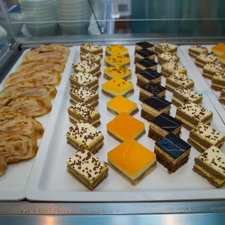 Faraon 3* Трпань