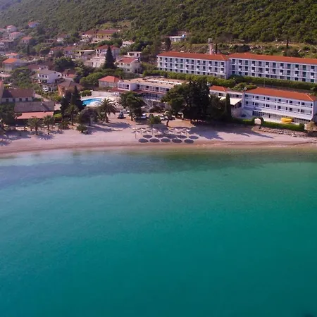 Szálloda Faraon Trpanj