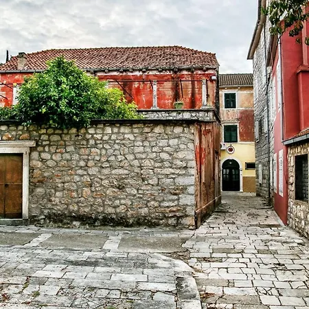 Faraon Szálloda Trpanj