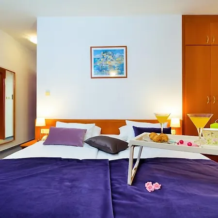Faraon Hotel 3*