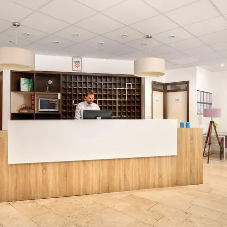 Faraon Hotel